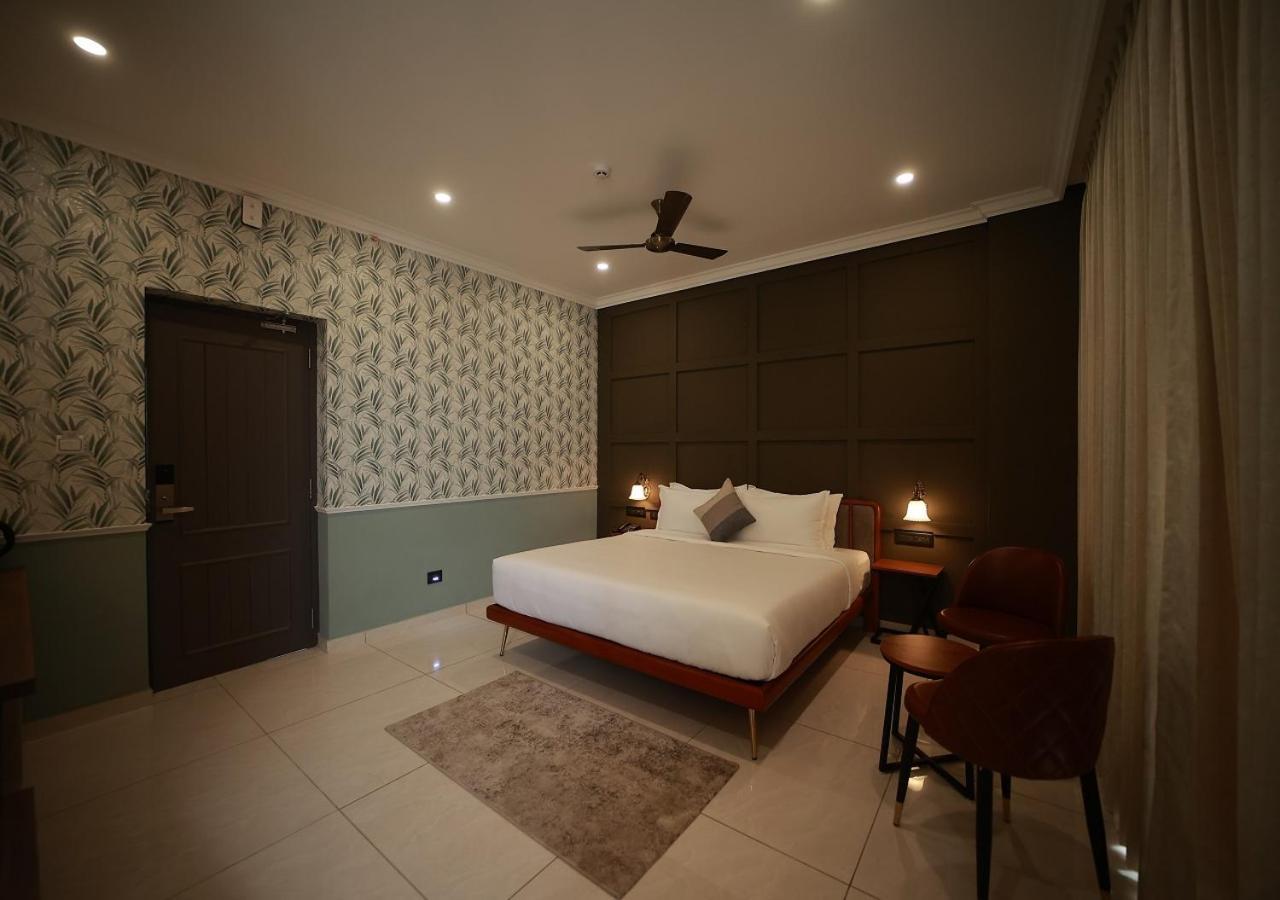 De Fleur Hotel Пондичери Екстериор снимка