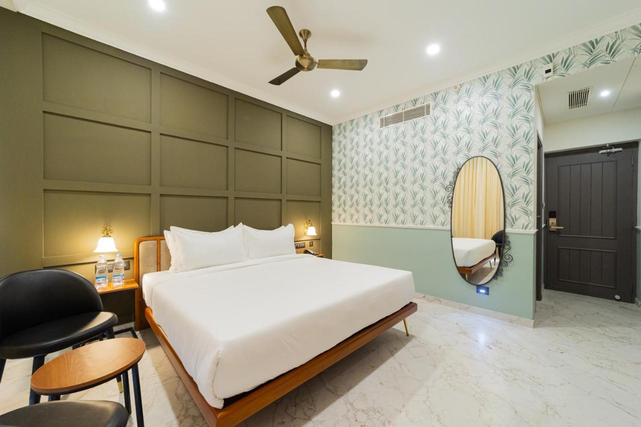 De Fleur Hotel Пондичери Екстериор снимка