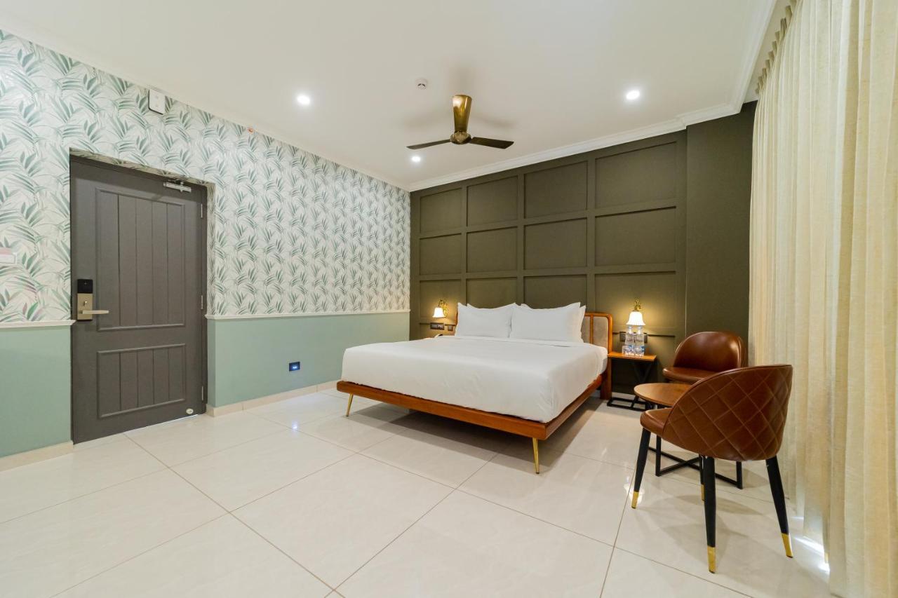 De Fleur Hotel Пондичери Екстериор снимка